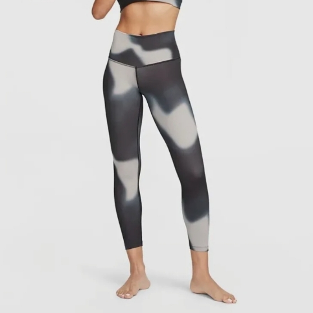 Nike Yoga Dri-FIT Women's 7/8 High-Rise Gradient-Dye Leggings DM7015-070 Size XS - Picture 4 of 6